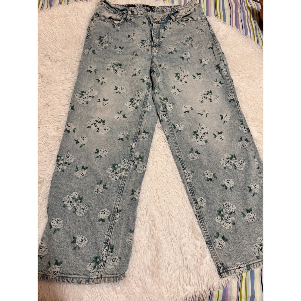 Wild Fable Floral Print High Rise Relaxed Straight Jeans Light Wash Size 17